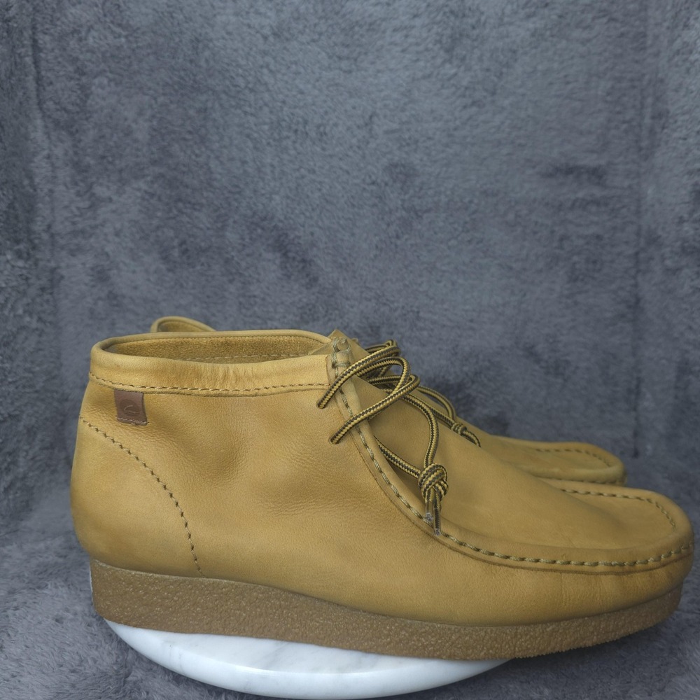 Clarks Shoes Mens Size 10.5 Brown Nubuck Lace Up Moccasin Crepe Sole Casual